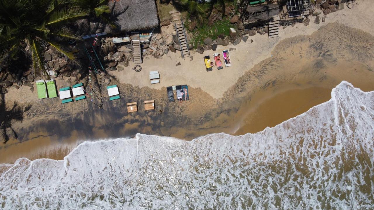 Brother'S Beach Home Boossa ภายนอก รูปภาพ