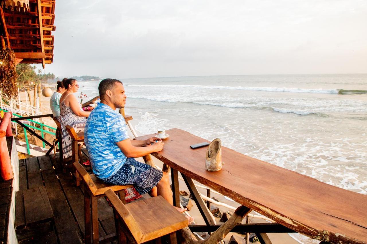 Brother'S Beach Home Boossa ภายนอก รูปภาพ
