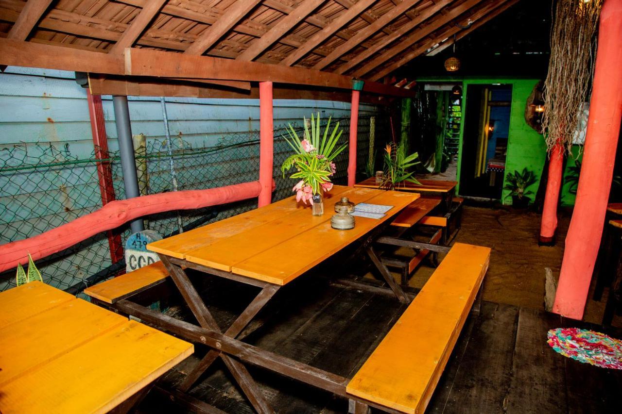 Brother'S Beach Home Boossa ภายนอก รูปภาพ