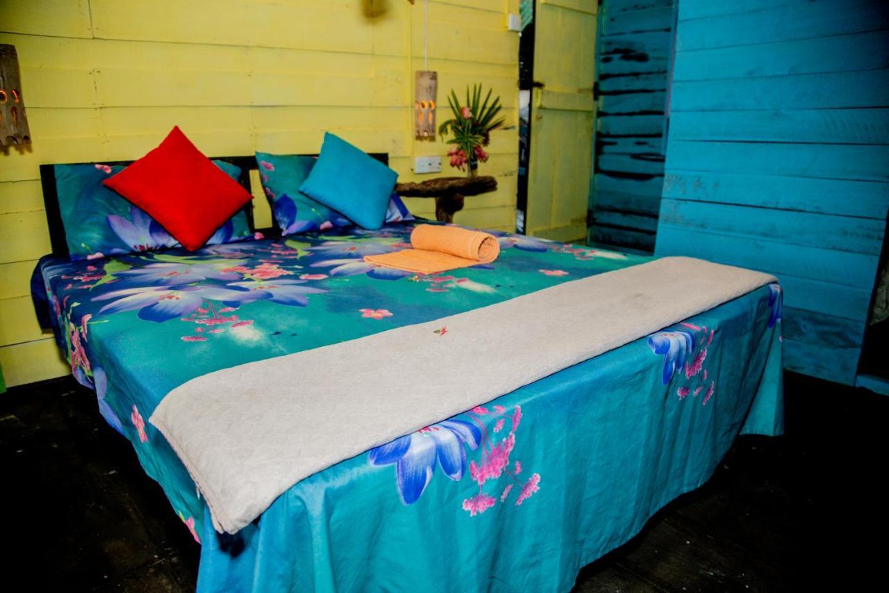 Brother'S Beach Home Boossa ภายนอก รูปภาพ