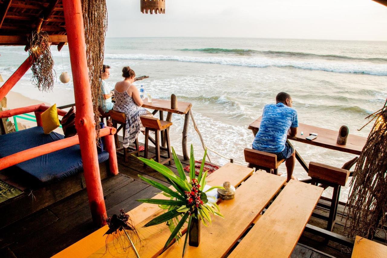 Brother'S Beach Home Boossa ภายนอก รูปภาพ